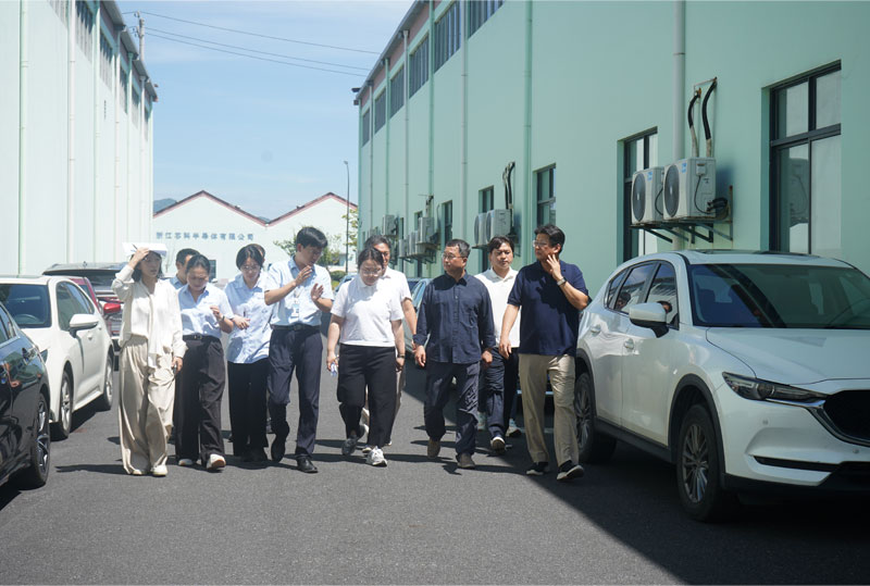 korean-rist-visits-zhonghang-jiayue-to-explore-new-opportunities-in-molten-salt-equipment-cooperation15.jpg
